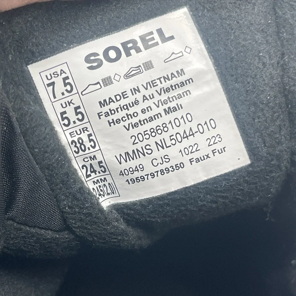 Sorel Black and Tan Winter Zip Ankle Boots